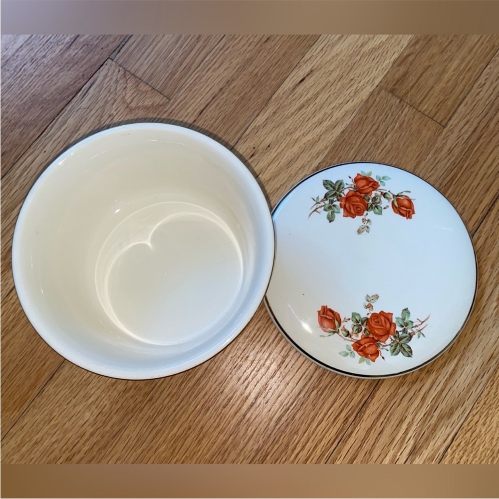 Vintage Floral Ceramic Bowl with Lid